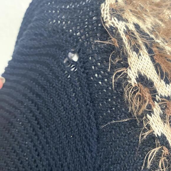 Isabellas Closet Soft Fuzzy Knit Goth Emo Grunge Cardigan - Picture 10 of 12